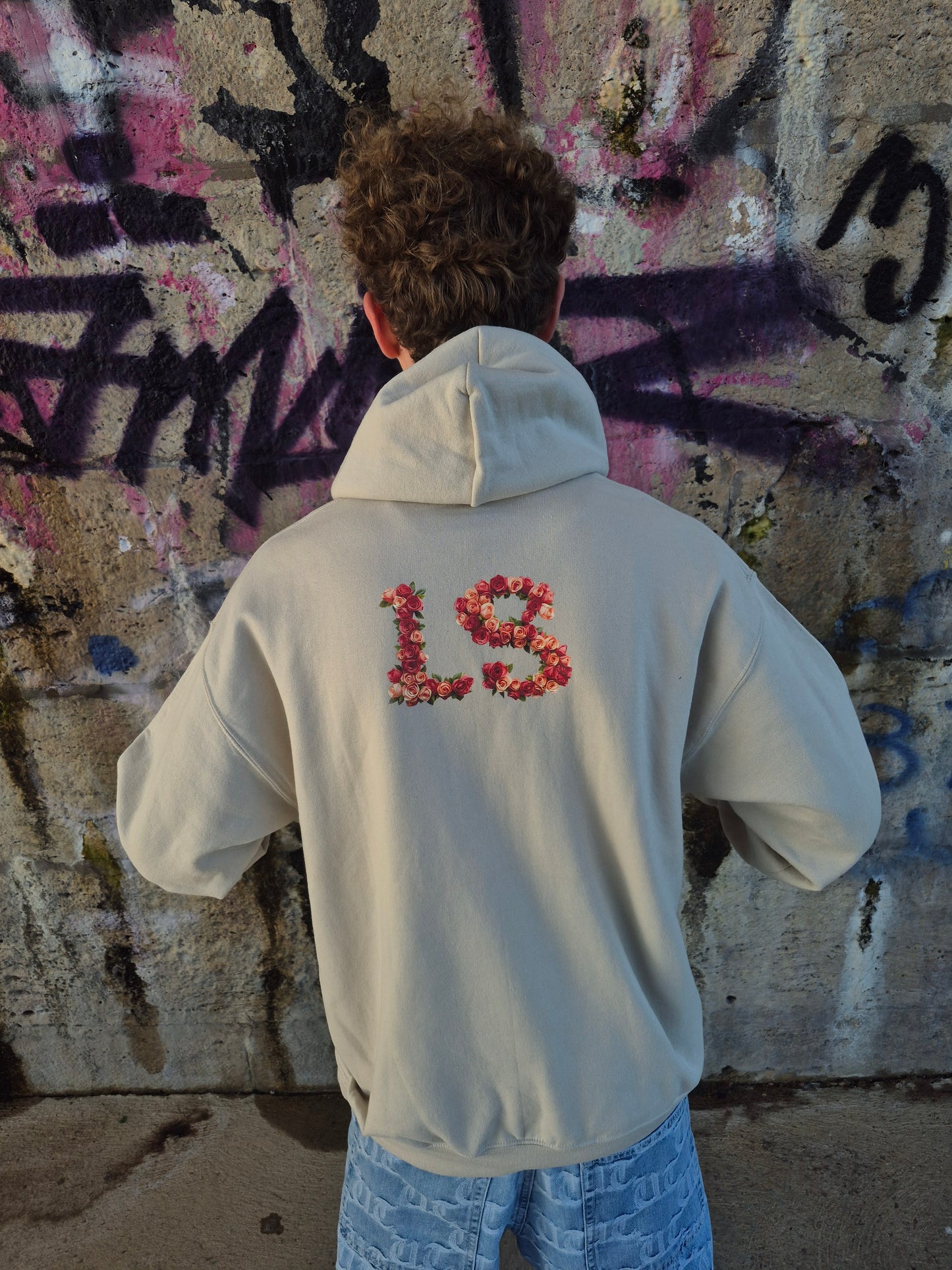 Sand Roses Sweat