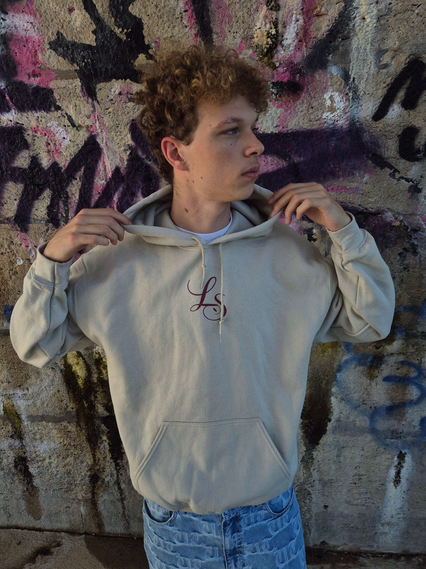 Sand Roses Sweat